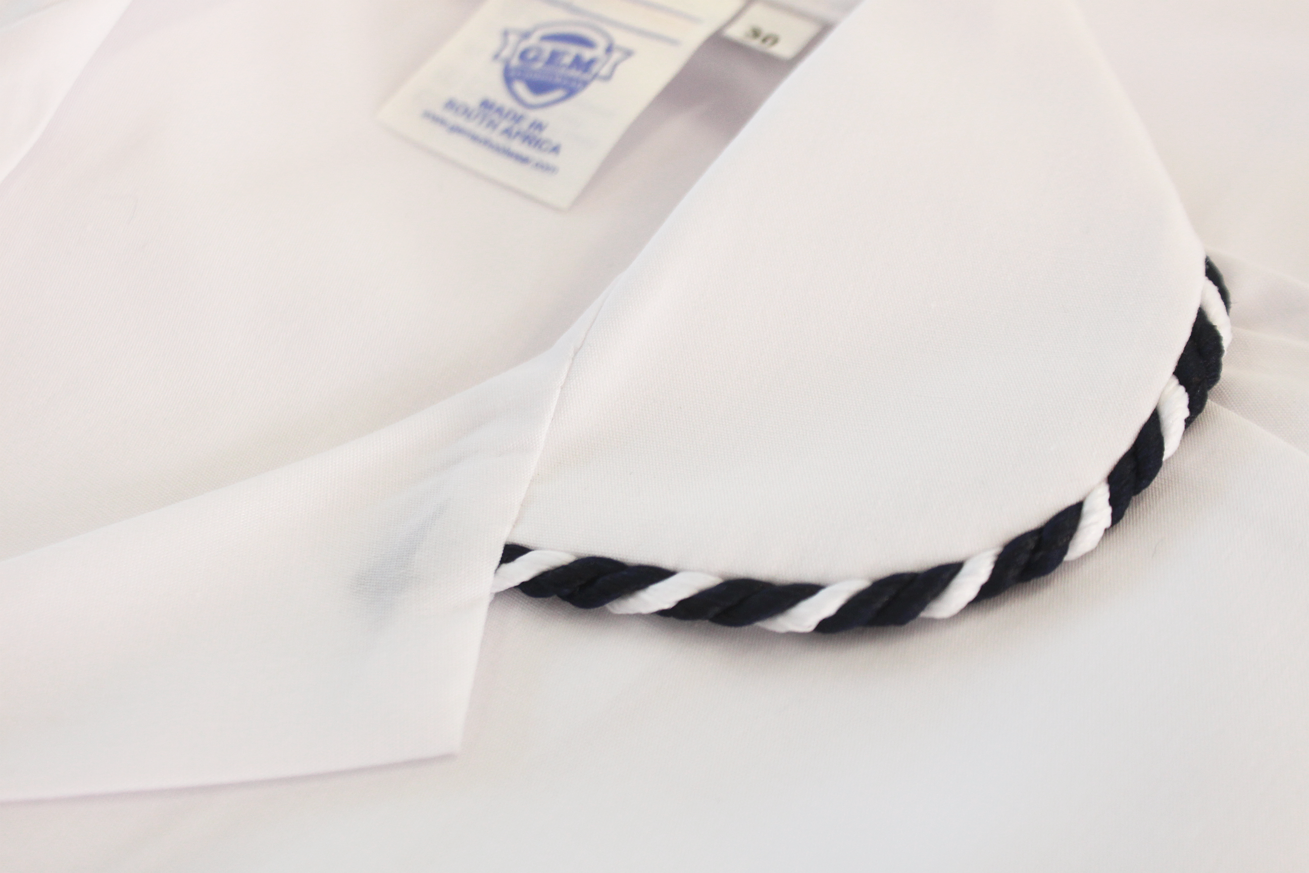 Shortsleeve Roundneck Blouse Emb - Overport Secondary